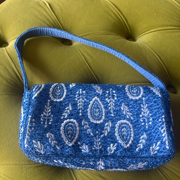 💙Beaded Handbag - Picture 5 of 8